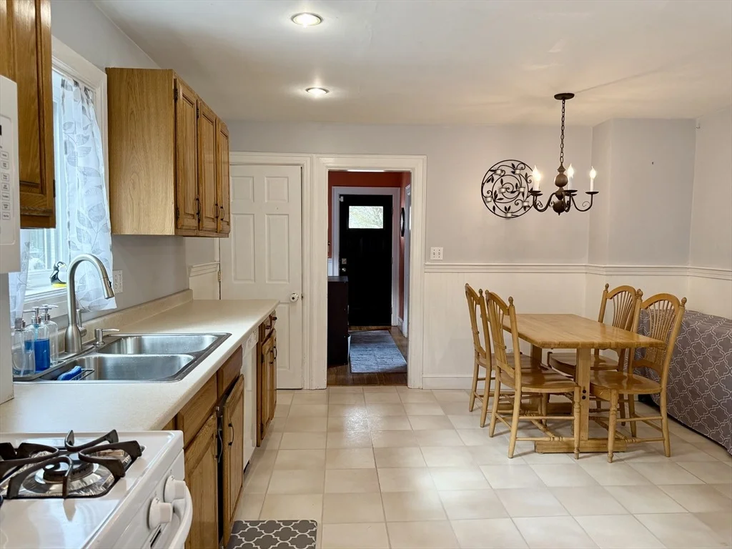 Photo of 17 Chisholm St