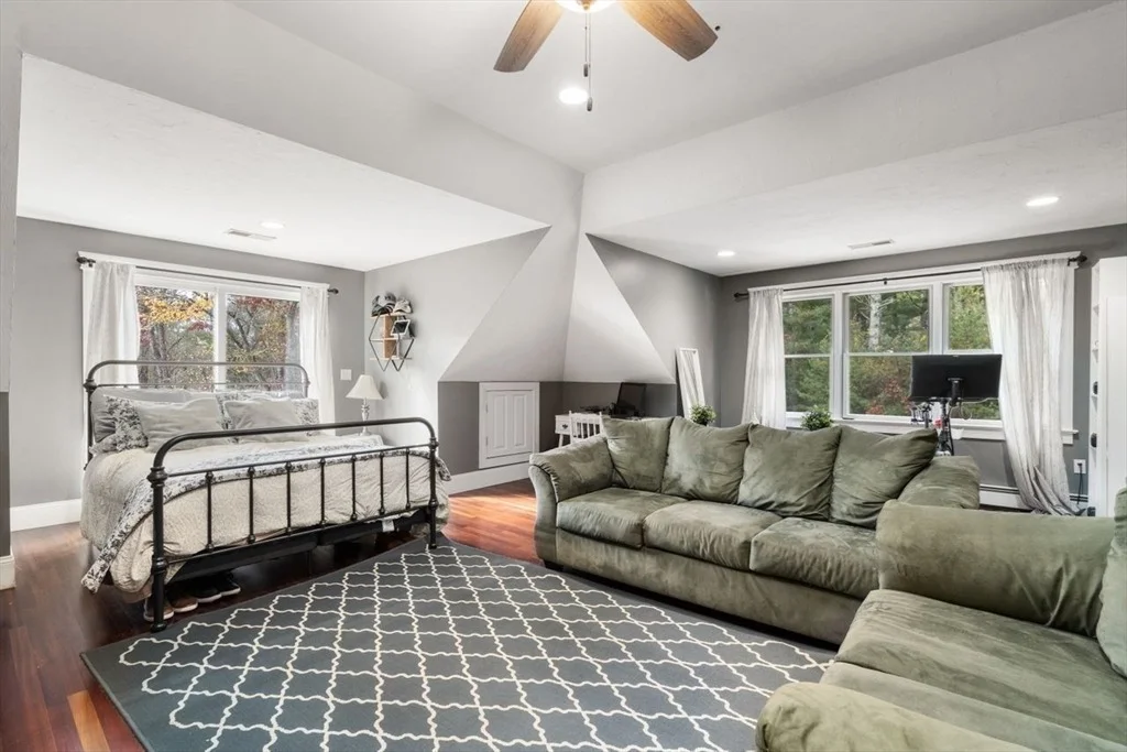Photo of 75 Walnut Plain Rd