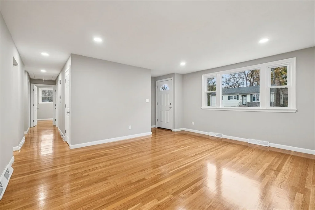 Photo of 15 Barbara Road