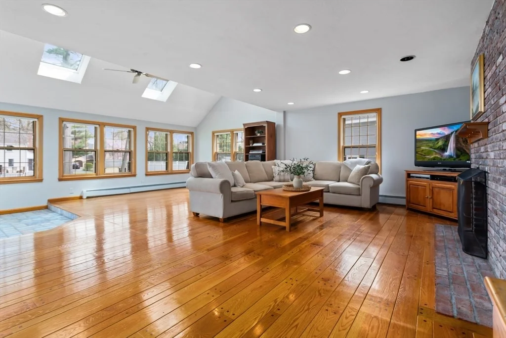 Photo of 57 Avalon Road