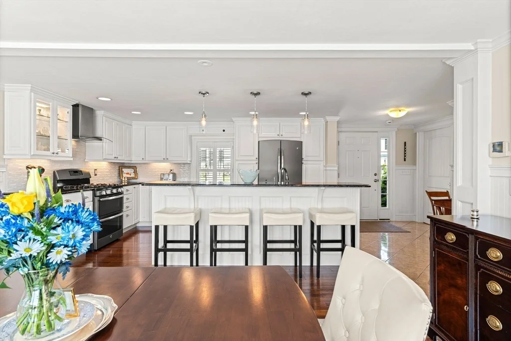 Photo of 485 Main St.