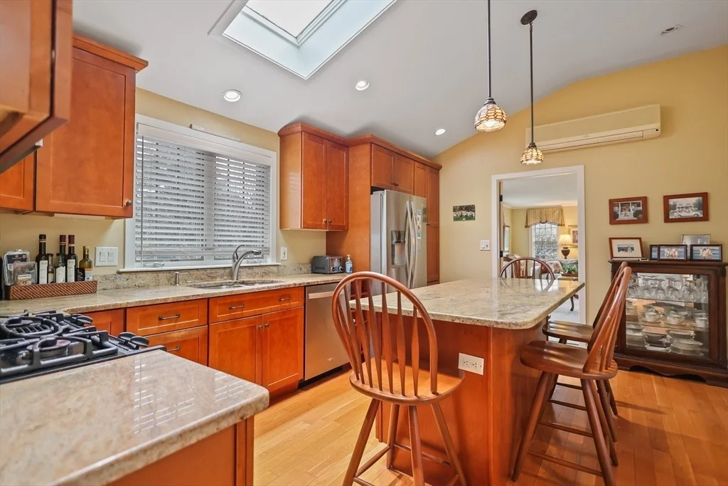 Photo of 15 Cedarcrest Lane