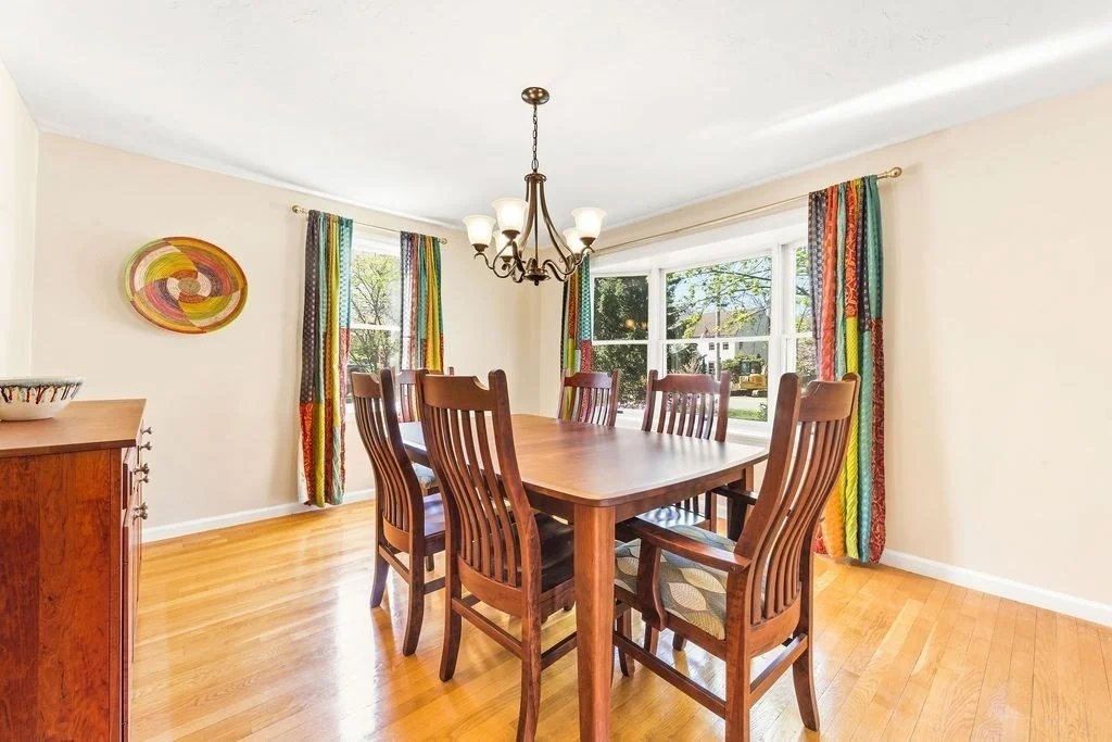 Photo of 192 Fairway Dr