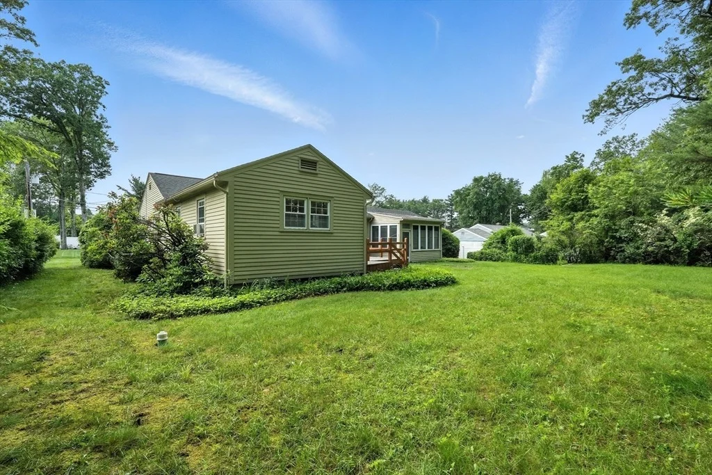 Photo of 30 Western Cir