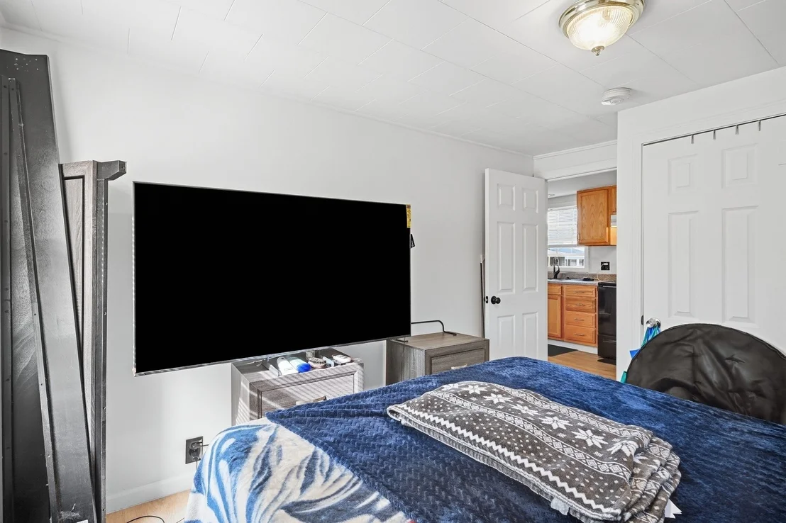 Photo of 215 Eddy St