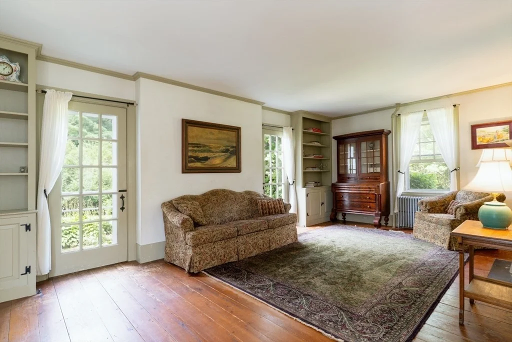 Photo of 16 Wales Rd
