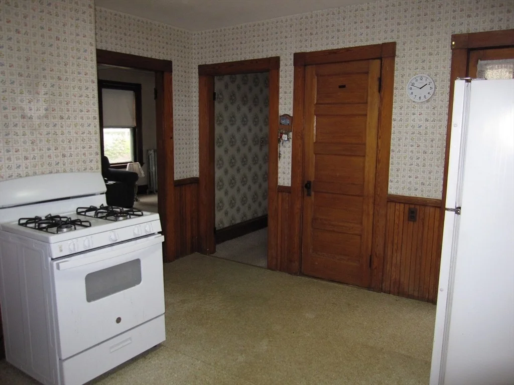 Photo of 6 Broads Avenue