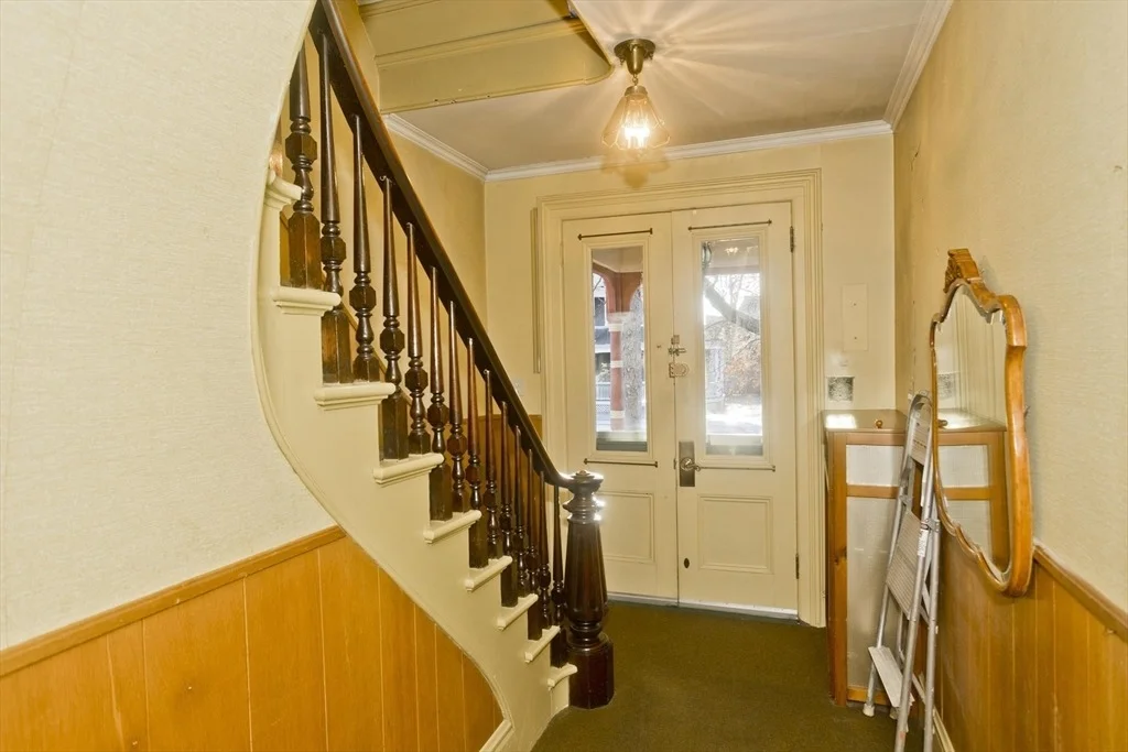 Photo of 115 Thompson St