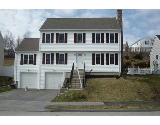 Photo of 17 Quaker Rd