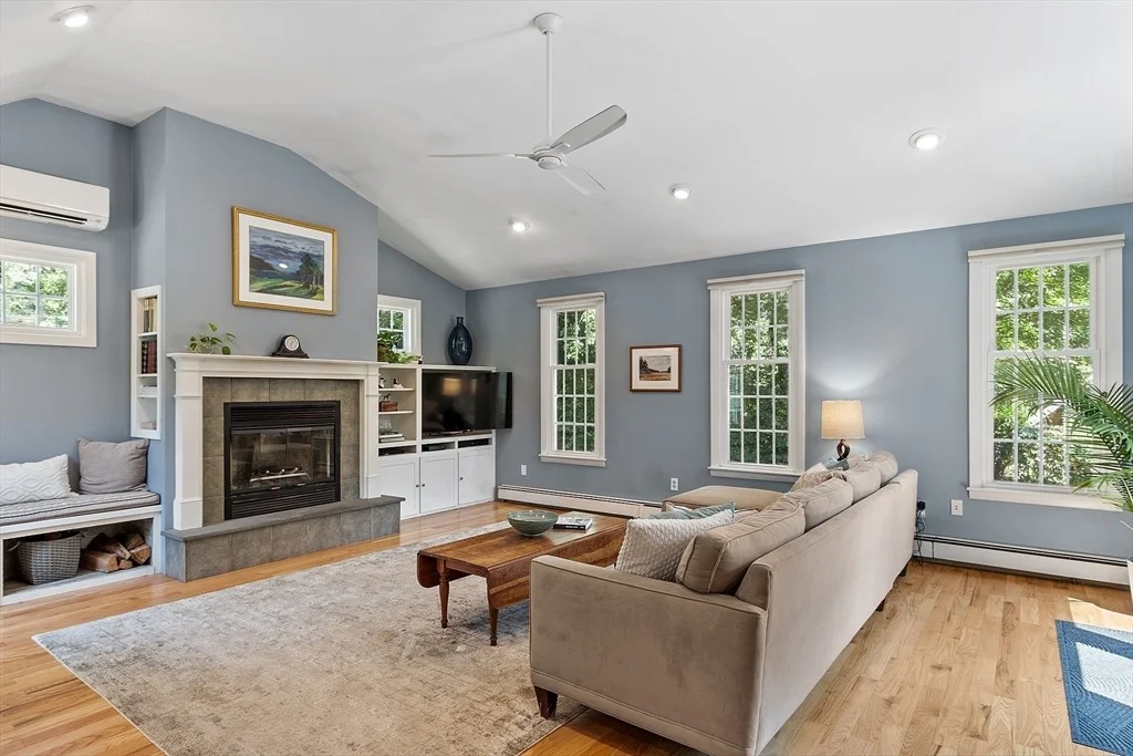 Photo of 27 Mill Ln