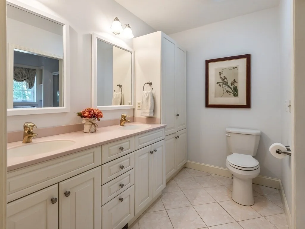 Photo of 46 Pine Hill Rd