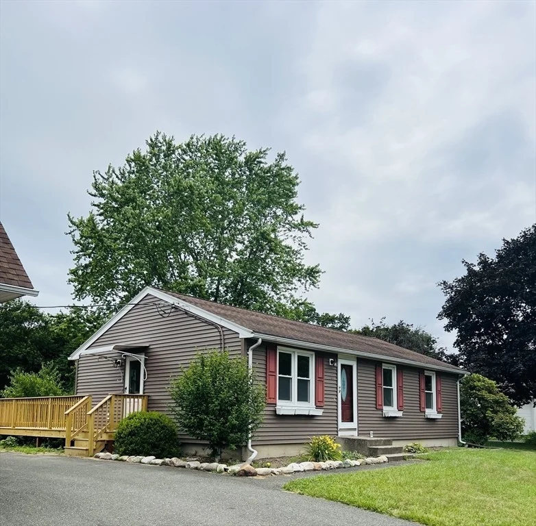Photo of 209 Casey Dr
