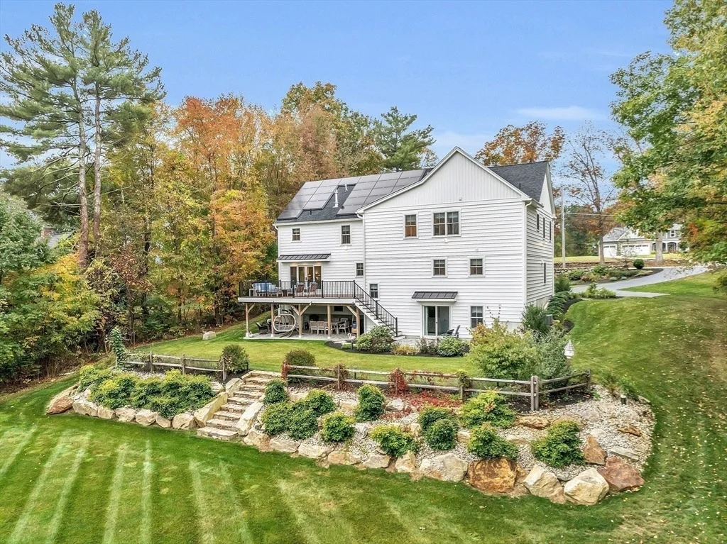 Photo of 124 Osgood Rd