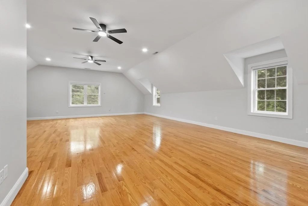 Photo of 24 Townsend Rd