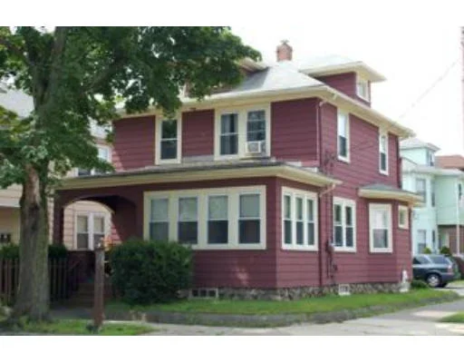 Photo of 364 Eastern Ave