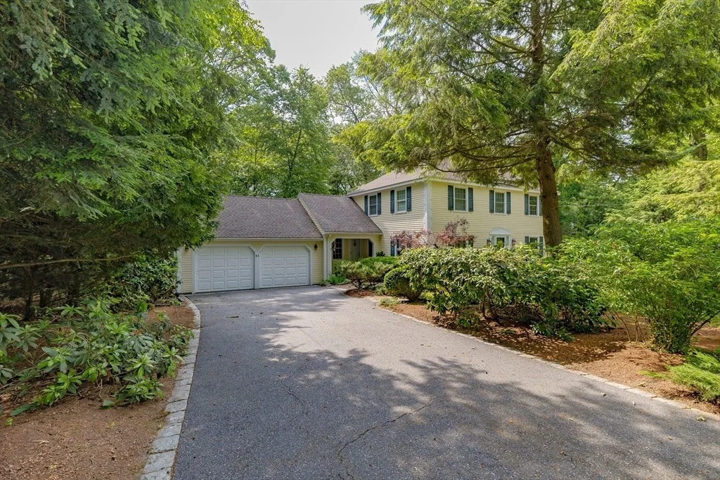 Photo of 21 Overlook Dr