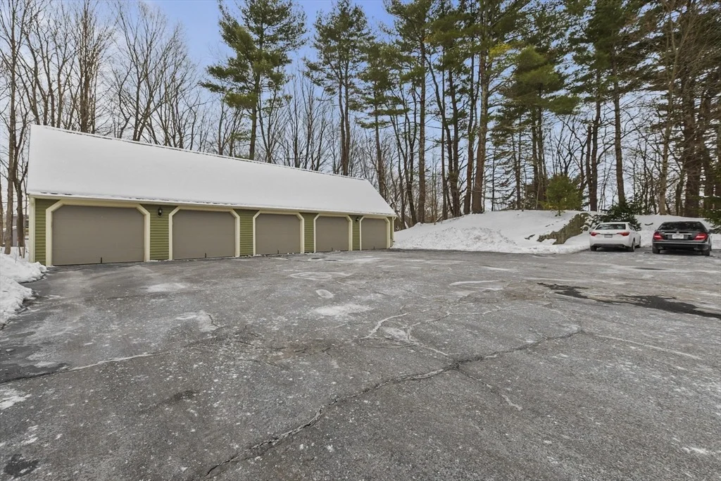 Photo of Unit 18 at 18 Fieldstone Street