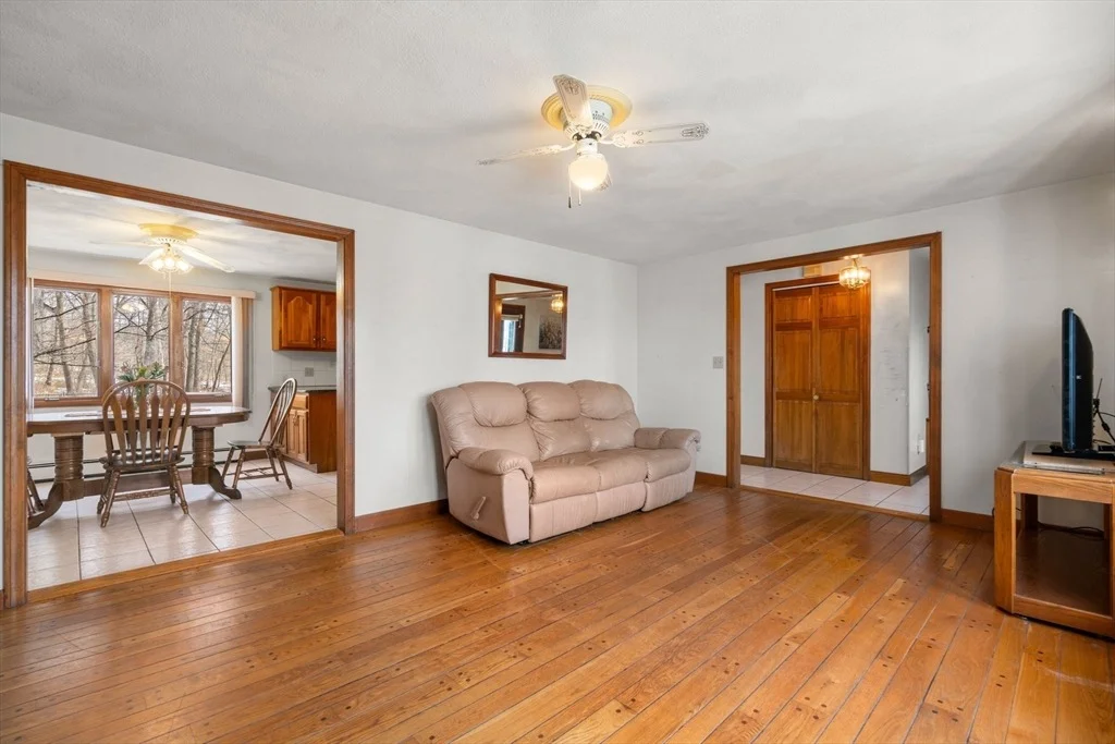 Photo of 46 Westview Rd