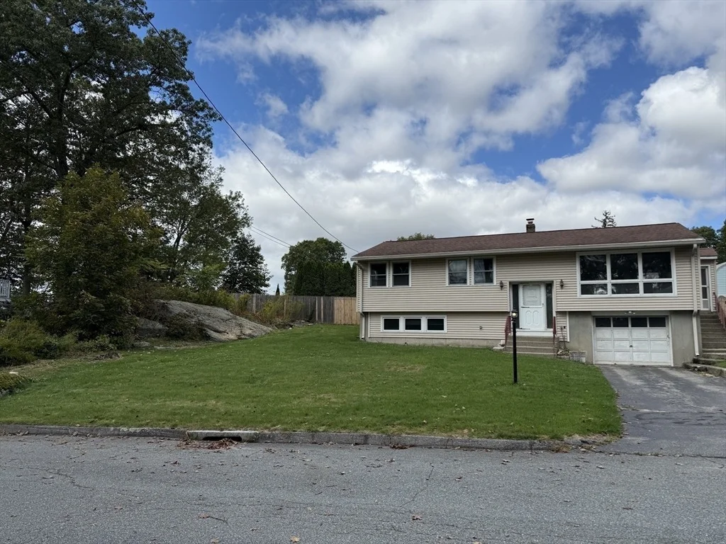 Photo of 35 Greenhalge St.