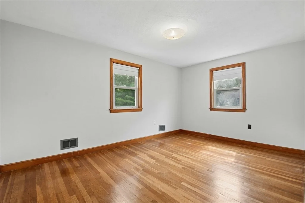 Photo of 129 Chickering Road