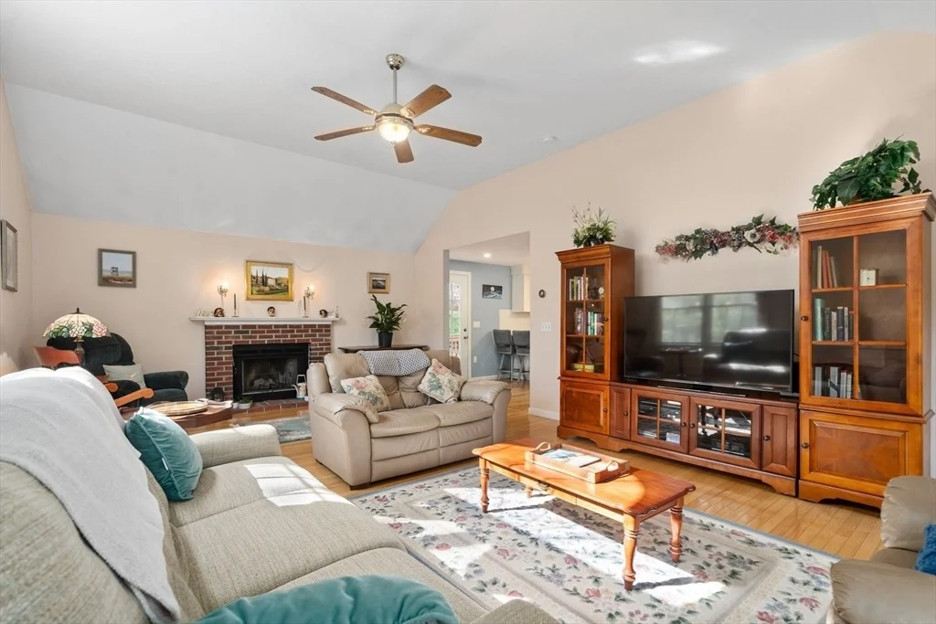 Photo of 44 Laurel Drive
