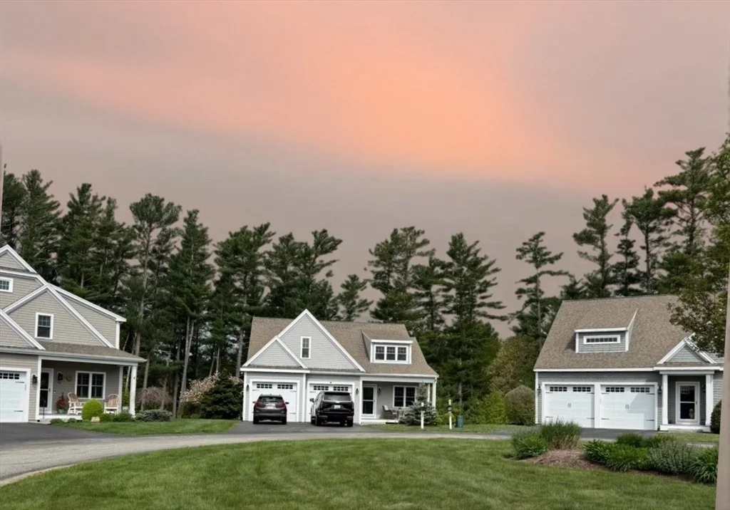 Photo of 90 Fairway Drive