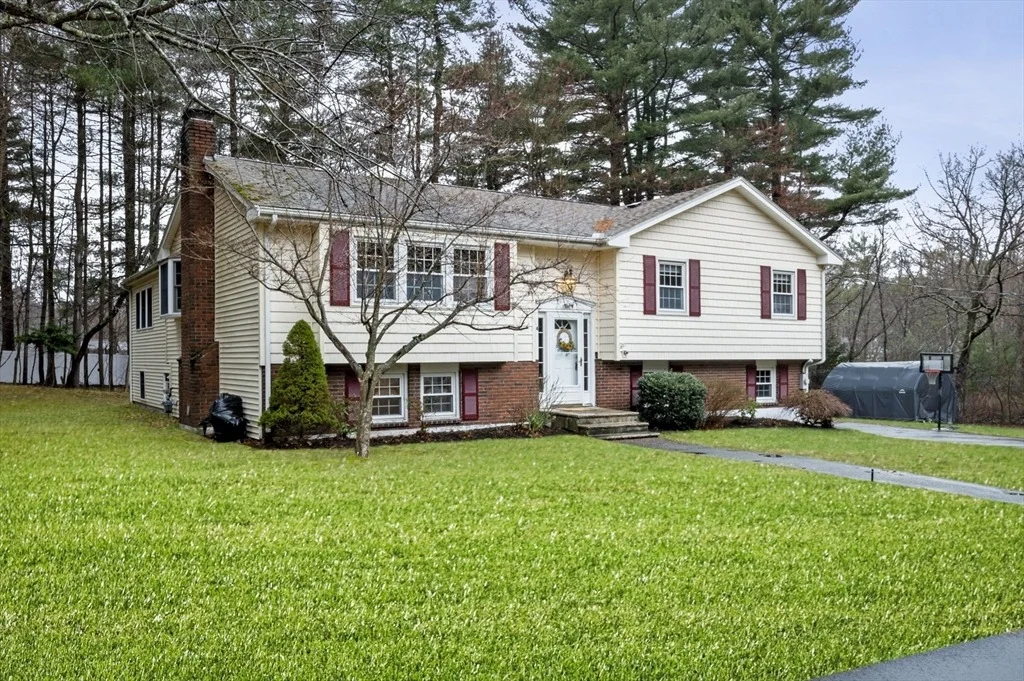 Photo of 4 Shady Hill Drive