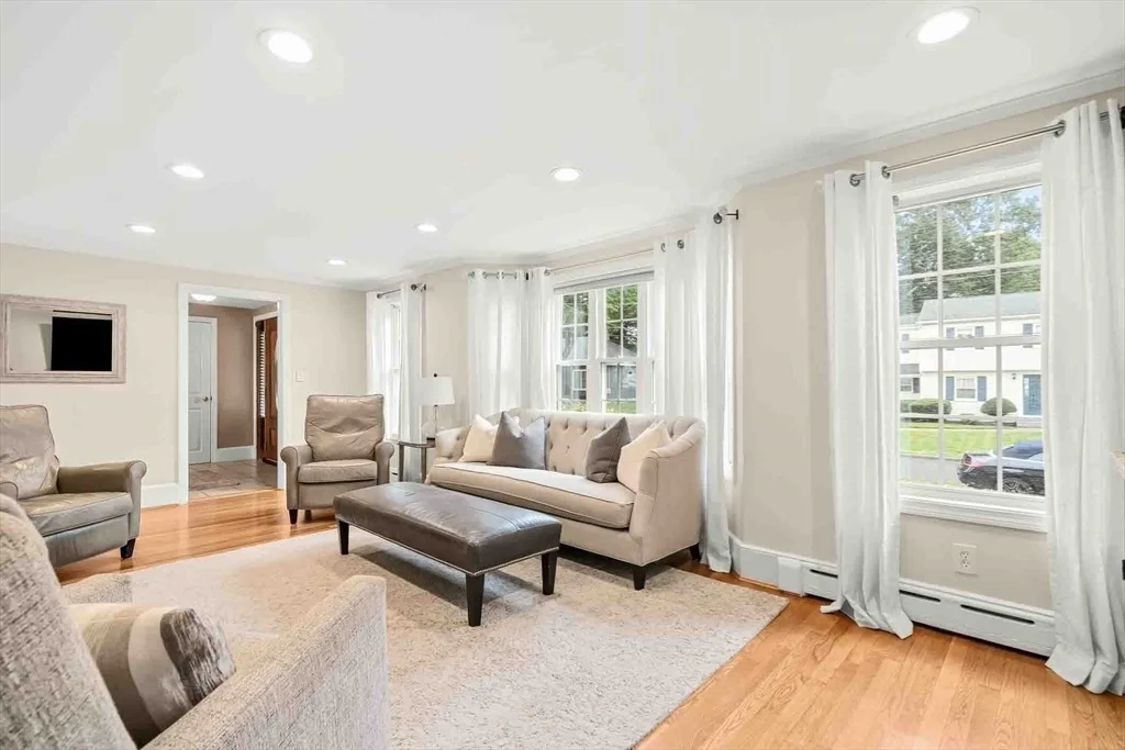 Photo of 34 Edward Ave.