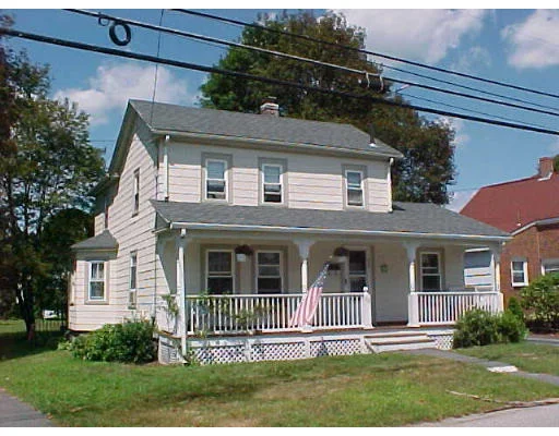 Photo of 152 Washington Cir