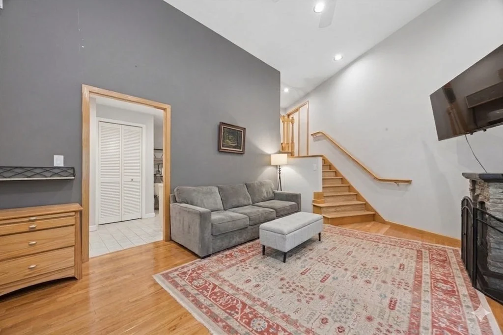 Photo of 10 Cold Harbor Drive