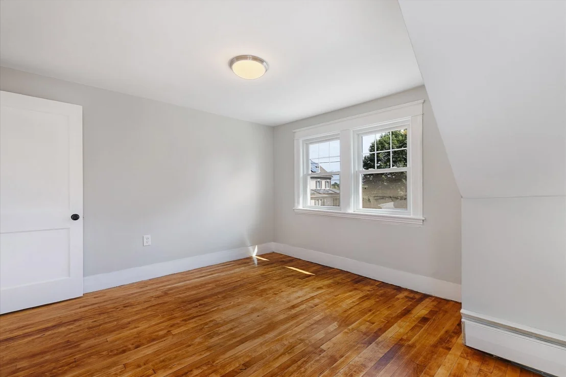 Photo of 308 Bridle Path