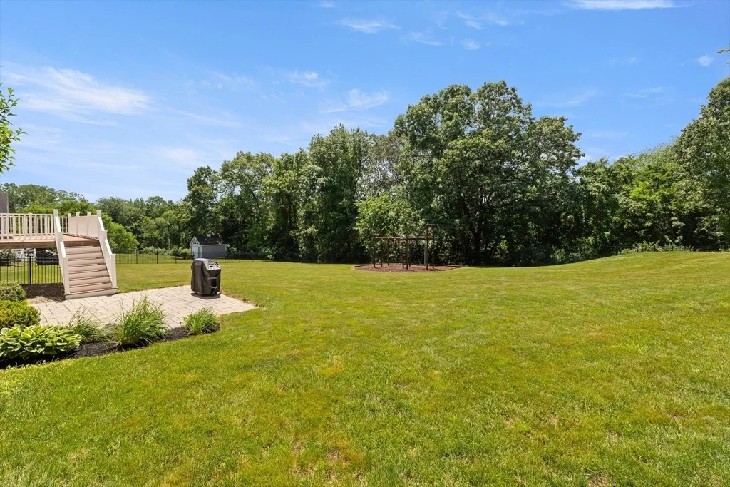 Photo of 103 Wenham Rd