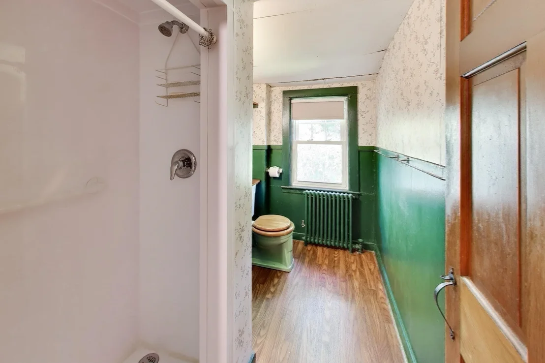 Photo of 72 Sexton Ave
