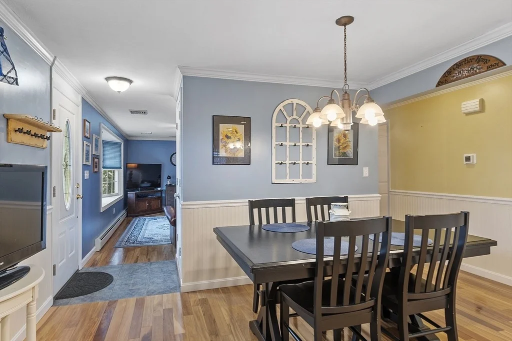 Photo of 93 Fowler Rd