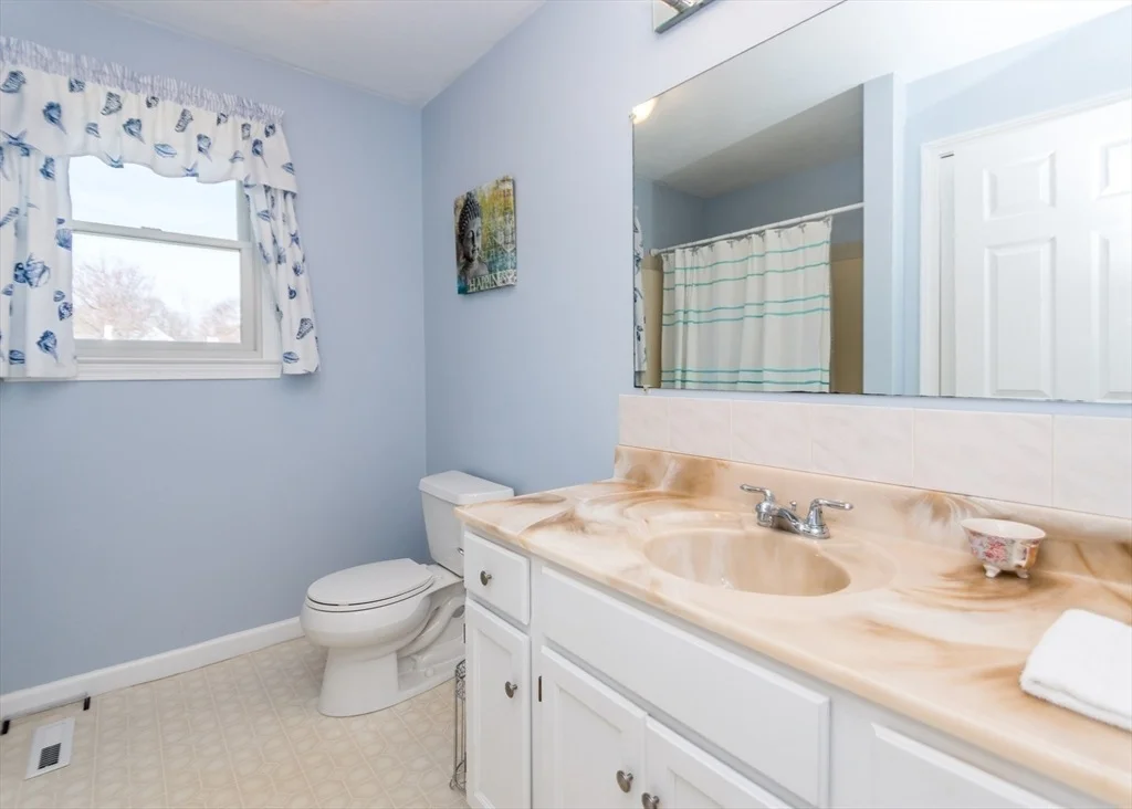 Photo of 46 Timberline Road