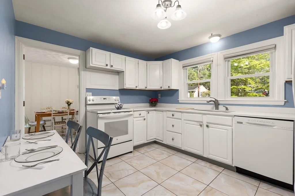 Photo of 7 Marie Ave