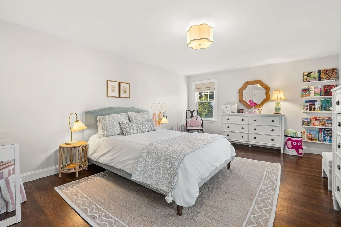 Photo of 31 Sevinor Rd