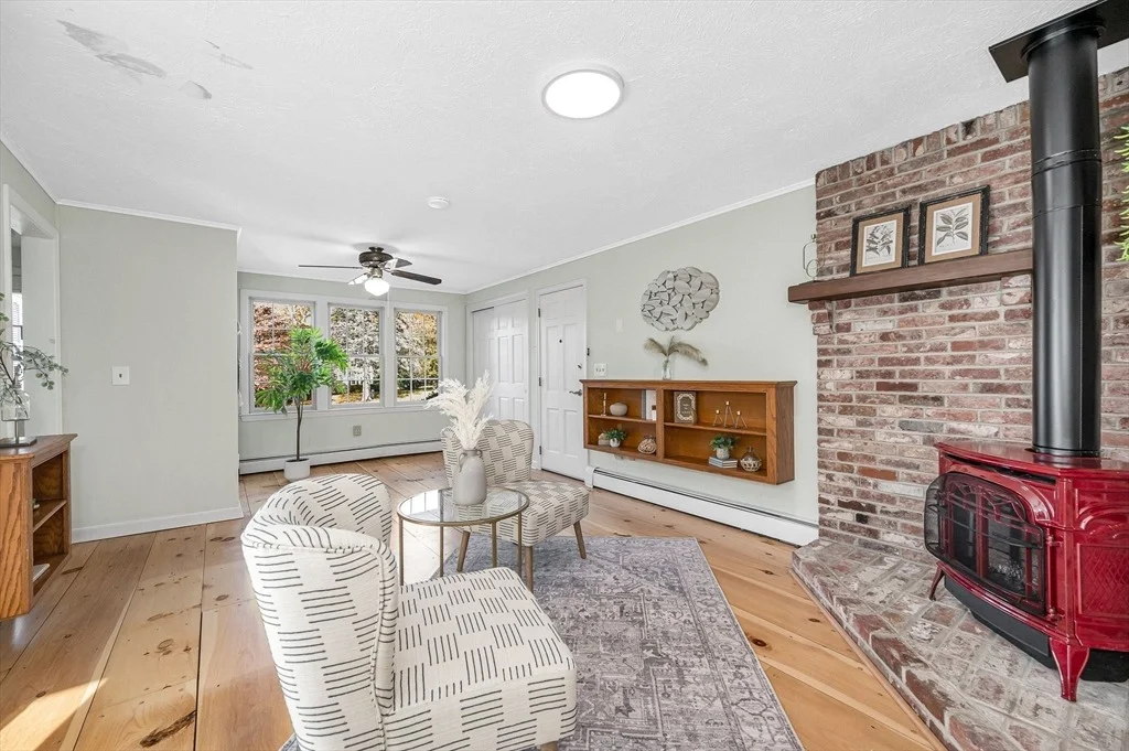 Photo of 37 Berkeley Dr