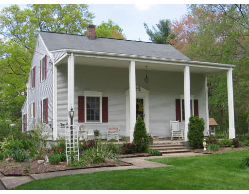 Photo of 37 Pinewood Rd