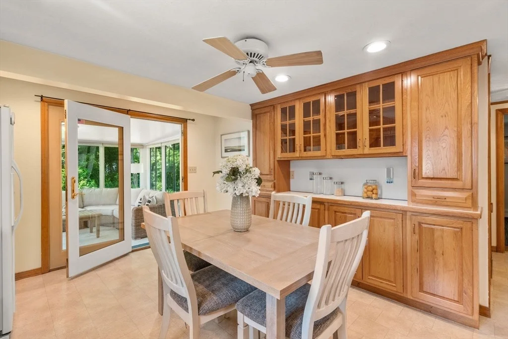Photo of 1080 Ocean St