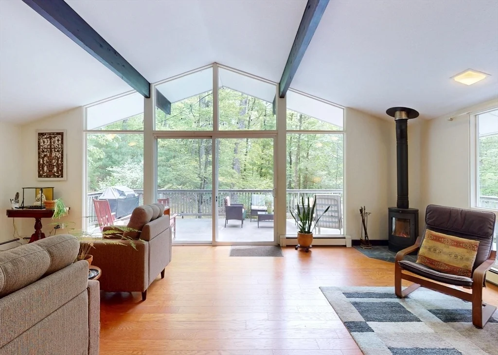 Photo of 8 Teawaddle Hill Rd