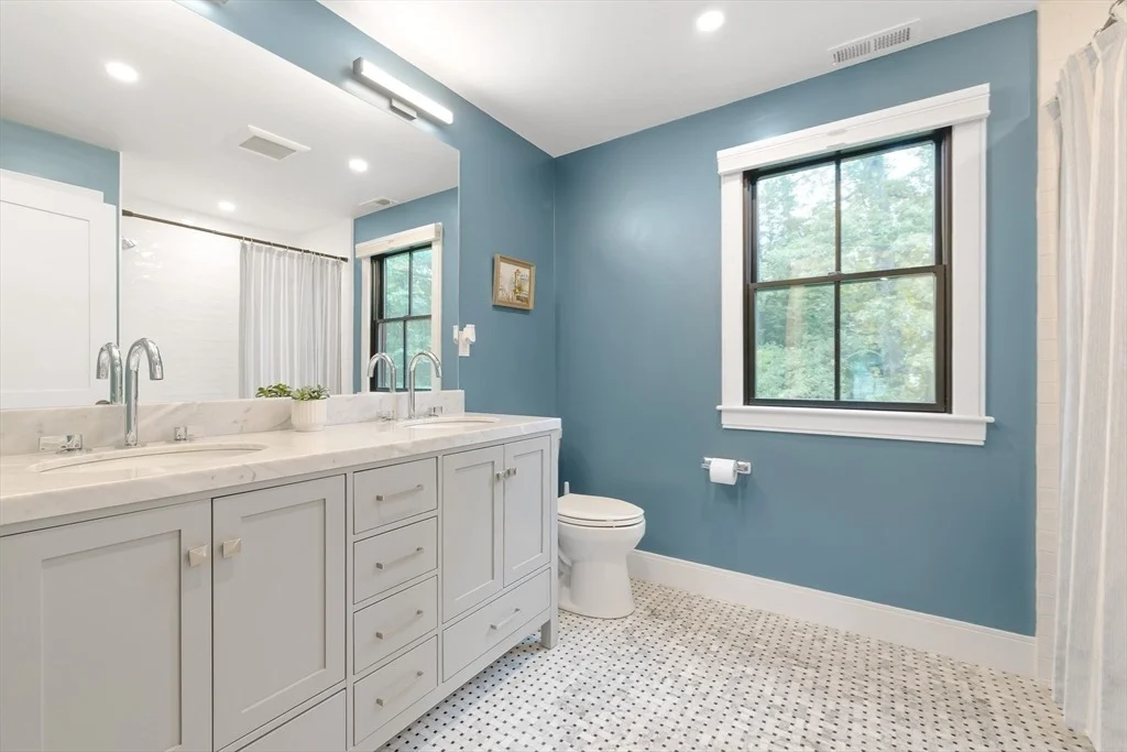 Photo of 24 Deerfield Road