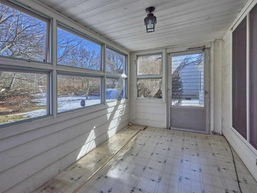 Photo of 42 Ellis Dr.