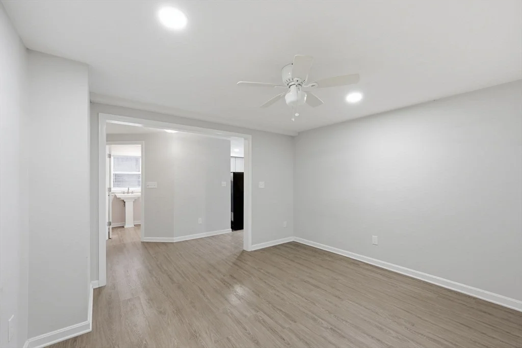 Photo of 11 James Rd