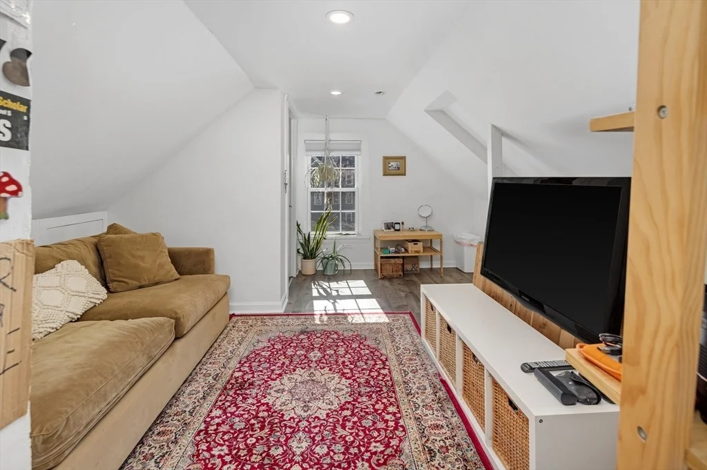Photo of 12 Hersey St