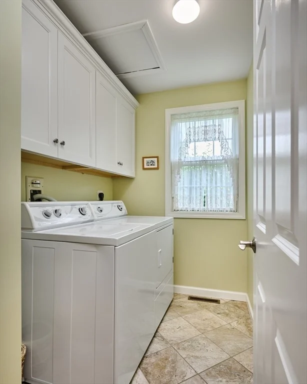 Photo of 420 Hadley Rd