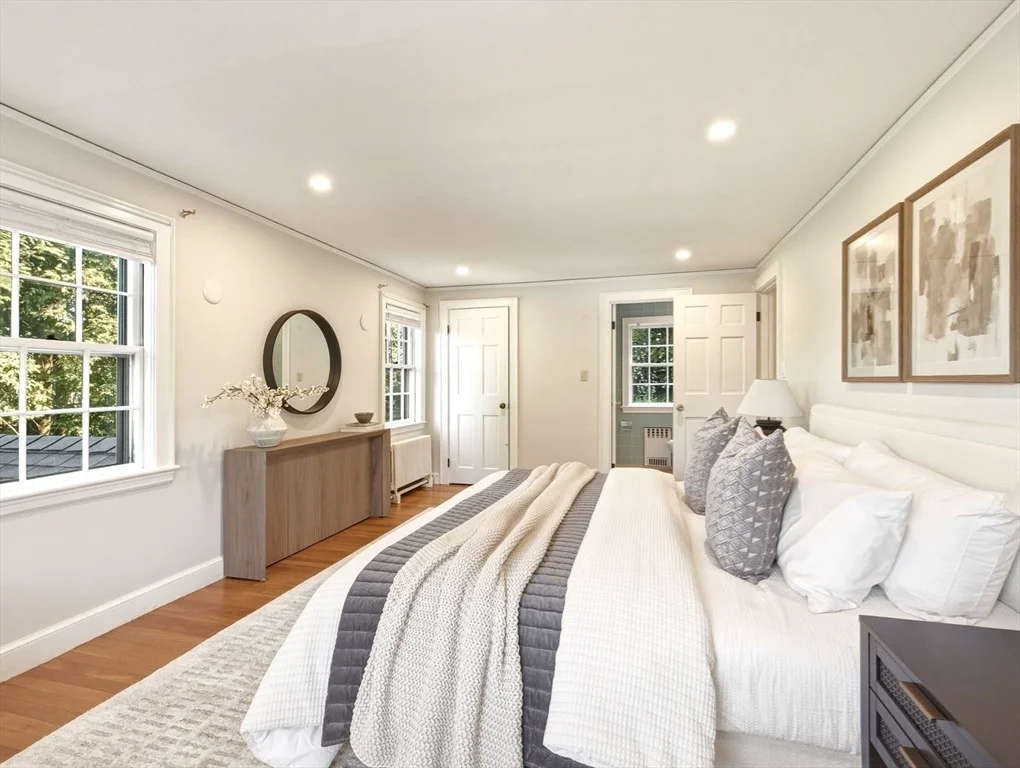 Photo of 10 Radcliffe