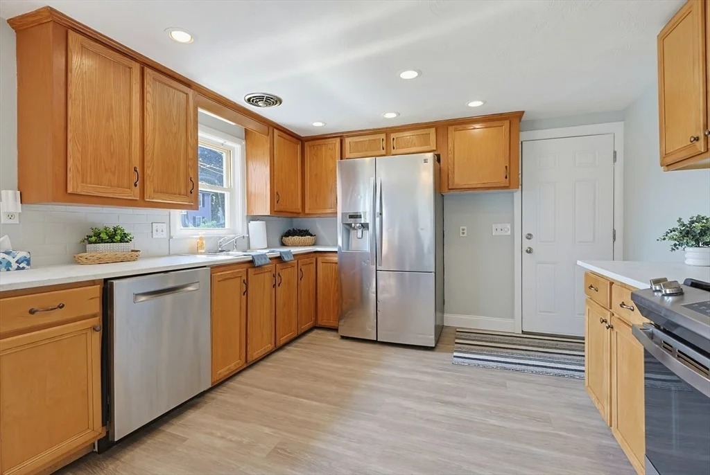 Photo of 30 Lloyd St