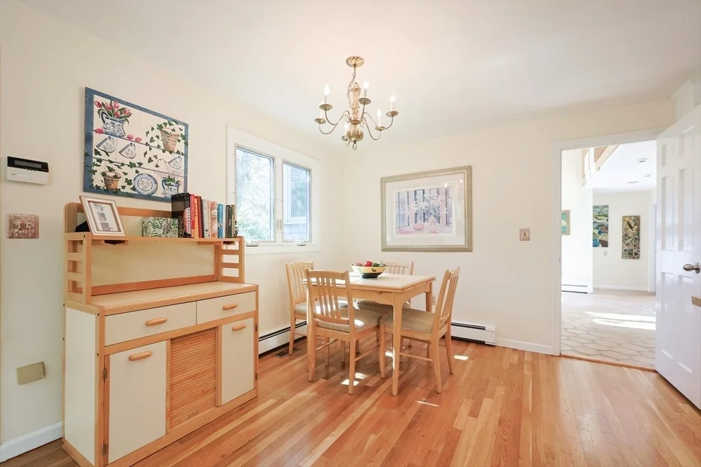 Photo of 8 Fieldstone Lane