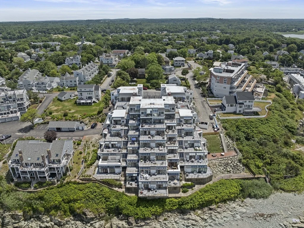 Photo of Unit 40 at 40 Oceanside Dr